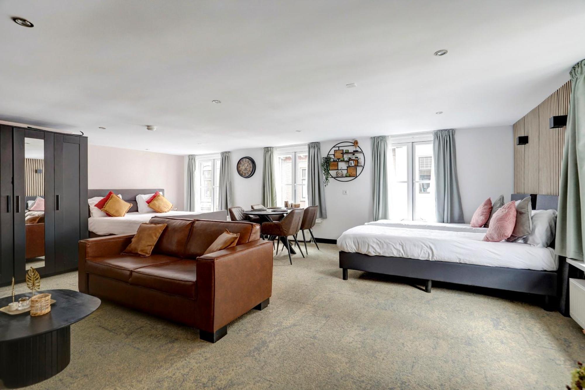 Hotel Buren Buren  ภายนอก รูปภาพ